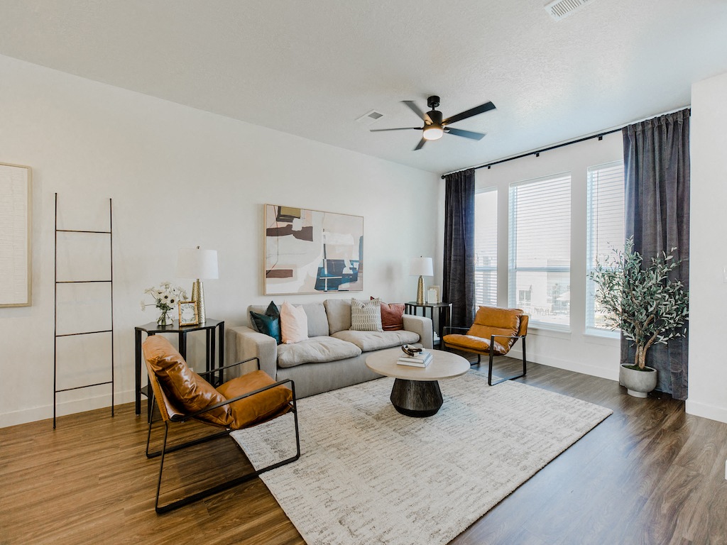 Parc At Day Dairy Apartments And Townhomes is a similar property to Parc West Apartments located in Draper